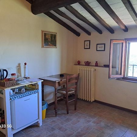 Podere Il Caggio Rooms San Gimignano Exterior photo
